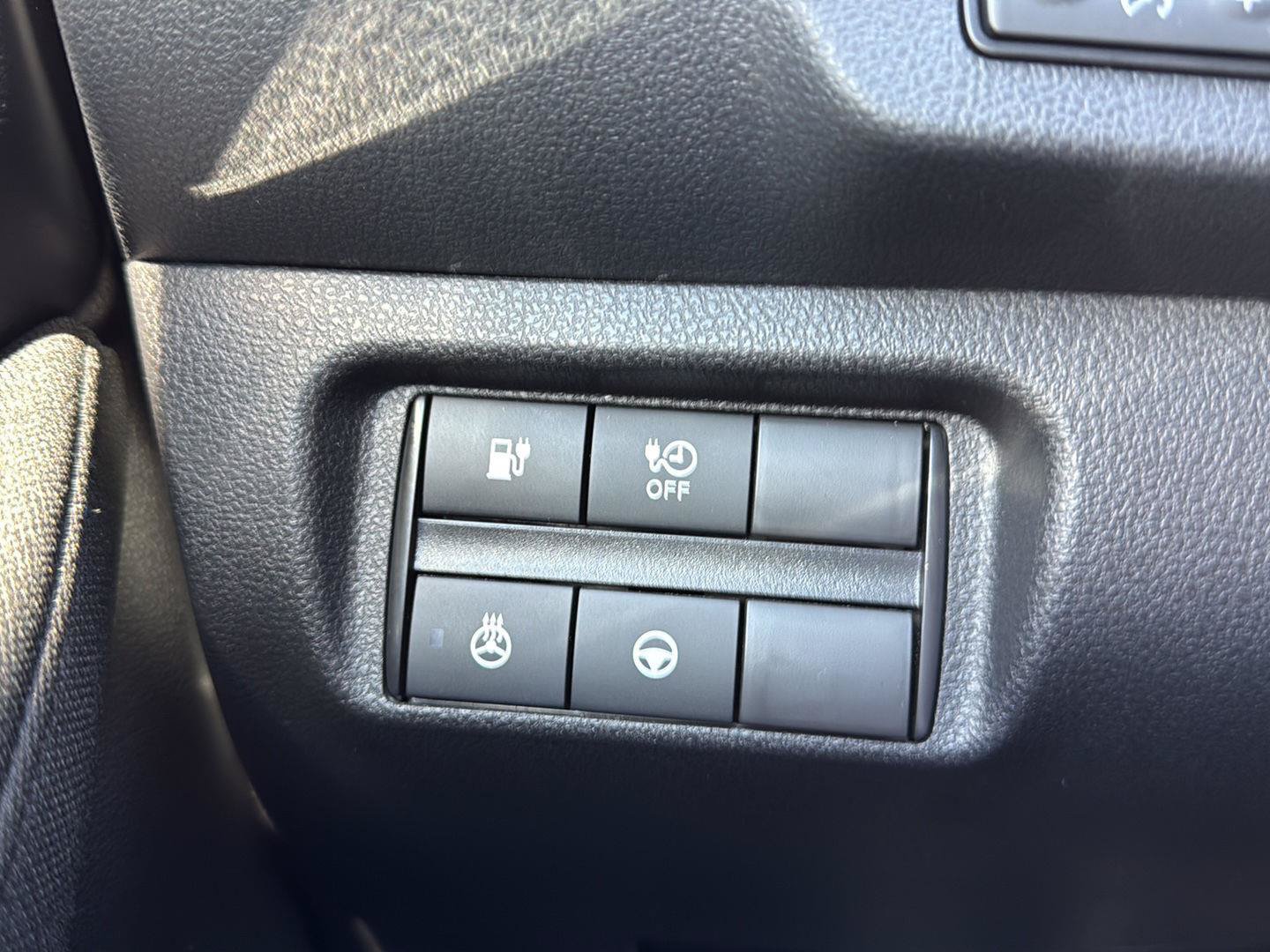 Certified 2025 Nissan Leaf SV Plus FWD image 25