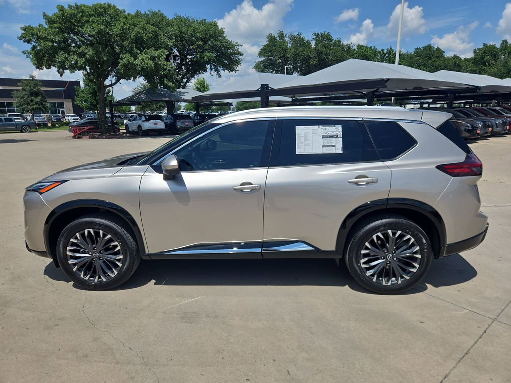 New 2026 Nissan Rogue Platinum w/ Platinum Premium Package AWD/4WD image 2