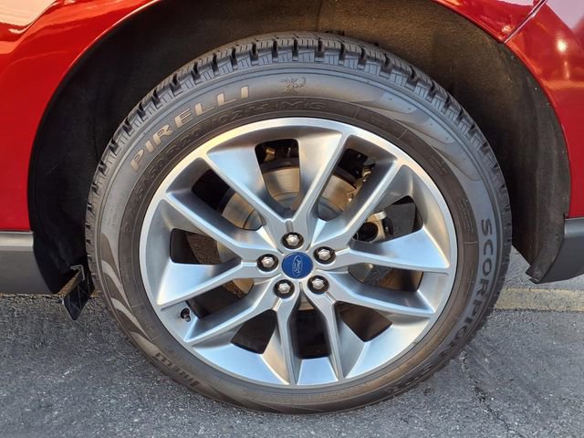 Used 2015 Ford Edge Titanium w/ Equipment Group 302A image 20