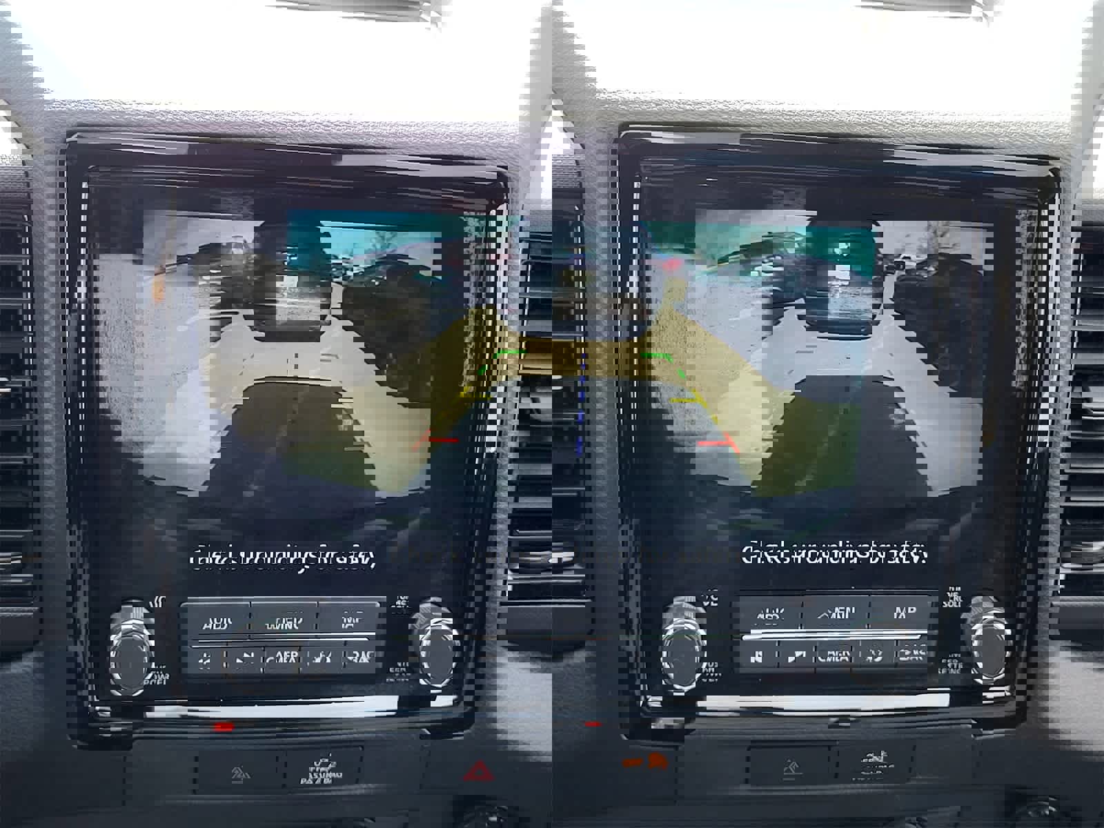 Used 2023 Nissan Frontier PRO-4X w/ Technology Package image 20