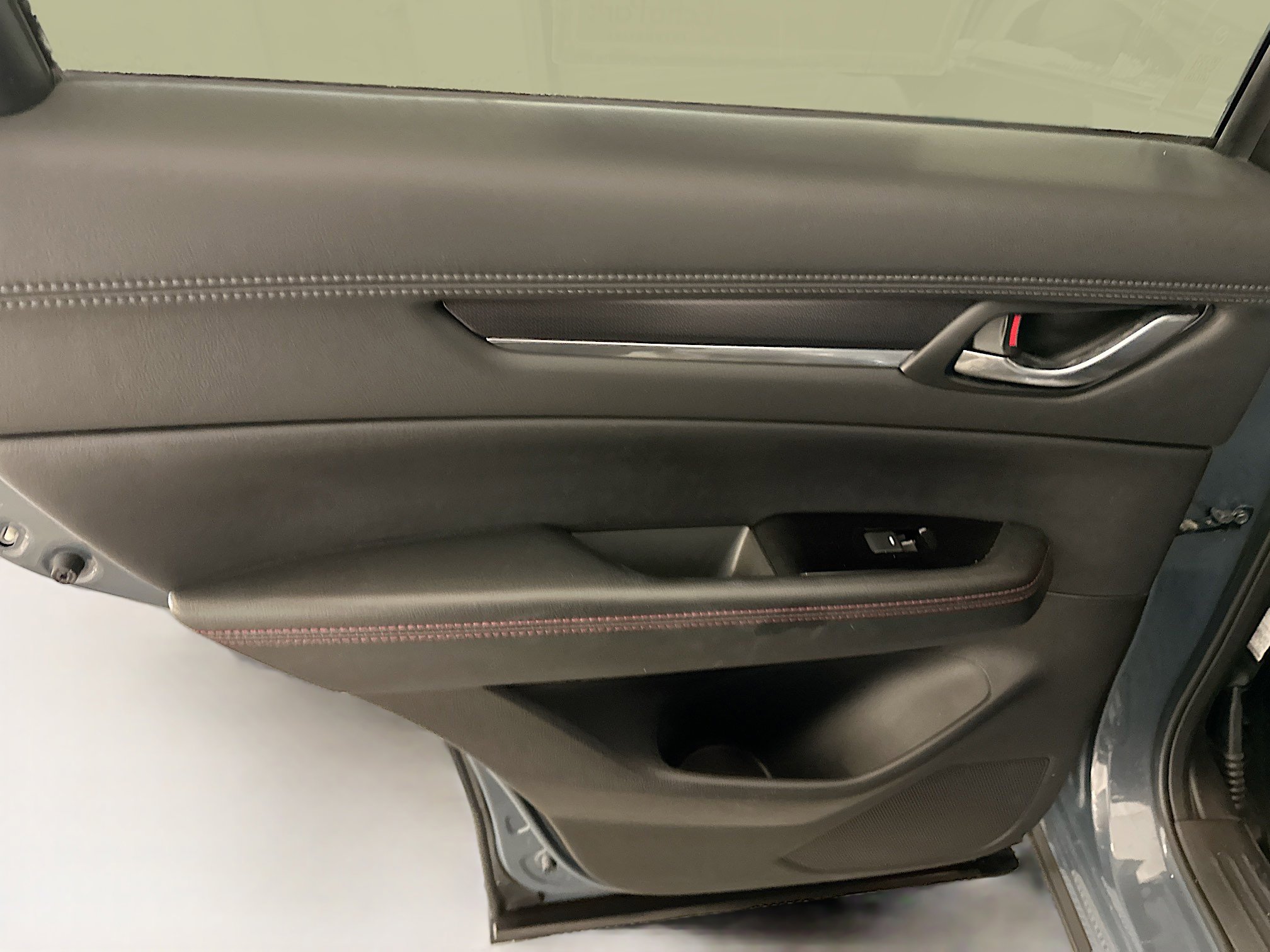 Used 2025 MAZDA CX-5 Carbon Edition image 28