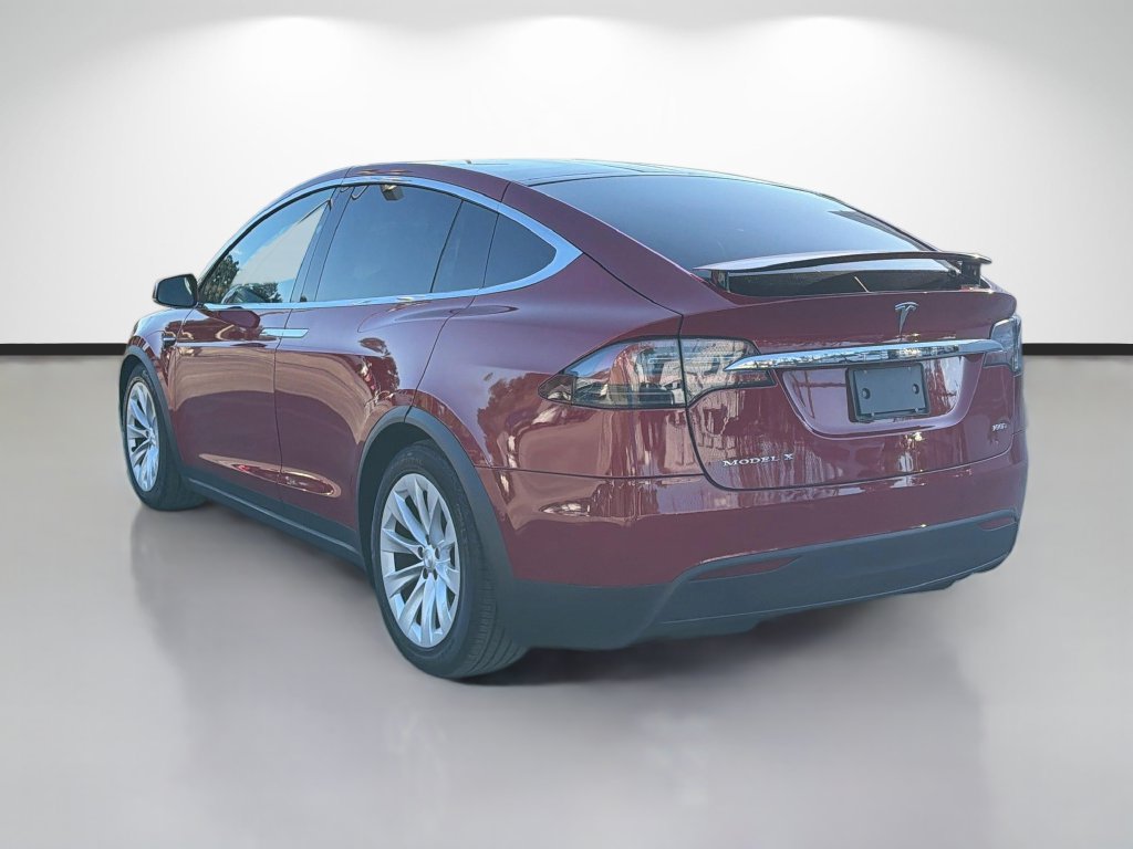 Used 2018 Tesla Model X 100D AWD/4WD image 5
