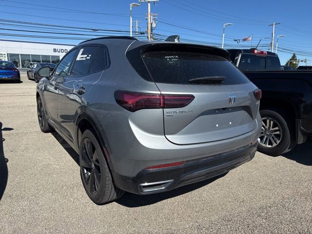 Used 2025 Buick Envision Sport Touring image 5