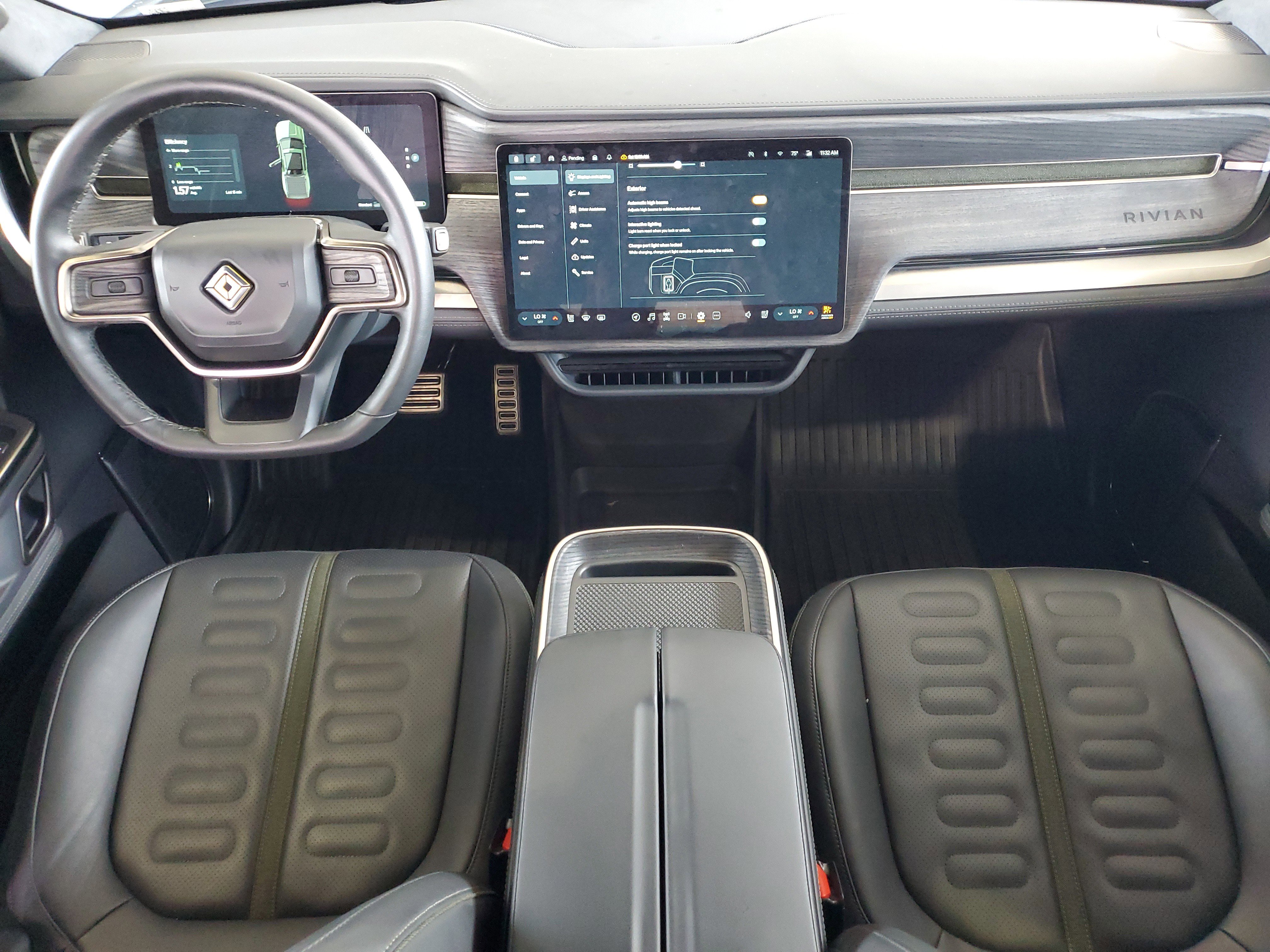 Used 2023 Rivian R1T Adventure image 13
