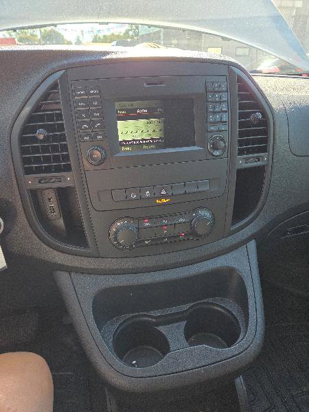 Used 2016 Mercedes-Benz Metris Passenger image 10