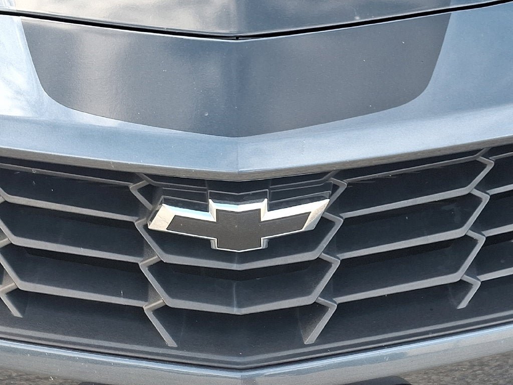 Used 2023 Chevrolet Camaro LT w/ Technology Package RWD image 11