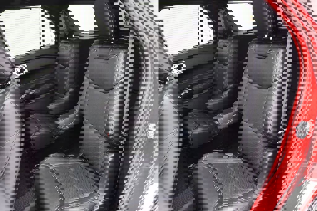 Used 2022 Ford Explorer ST w/ Equipment Group 401A image 13