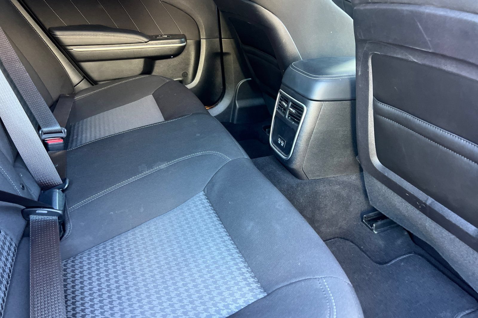 Used 2023 Dodge Charger Scat Pack RWD image 17