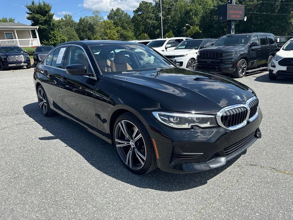 Used 2020 BMW 330i Sedan w/ Convenience Package RWD image 4
