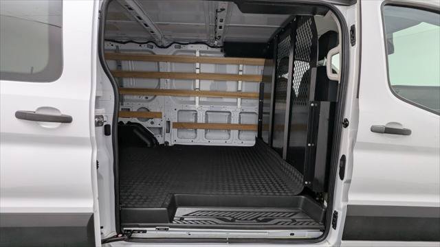 Used 2024 Ford Transit 250 Low Roof w/ Exterior Upgrade Package RWD image 17