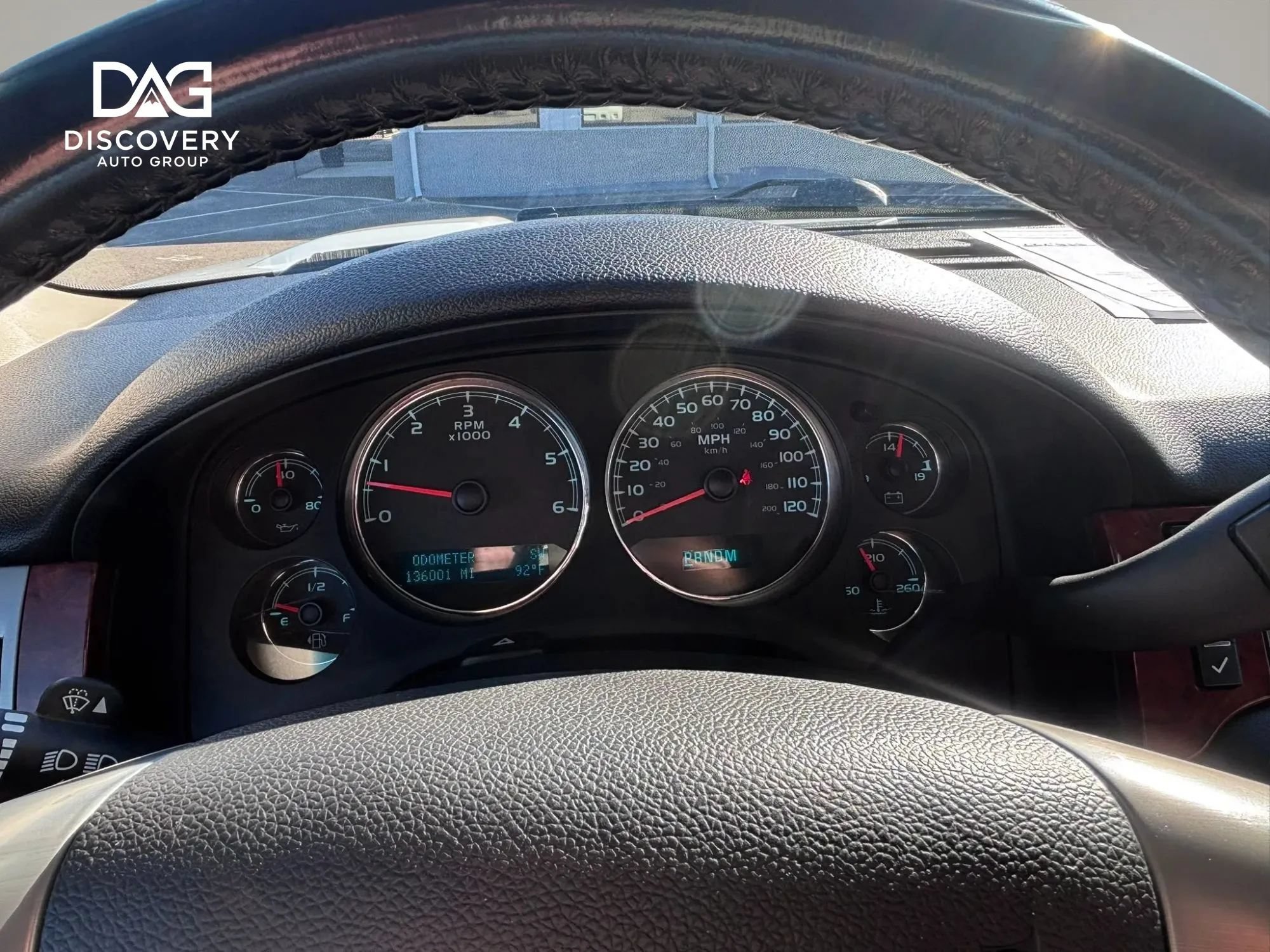 Used 2011 Chevrolet Avalanche LTZ AWD/4WD image 15