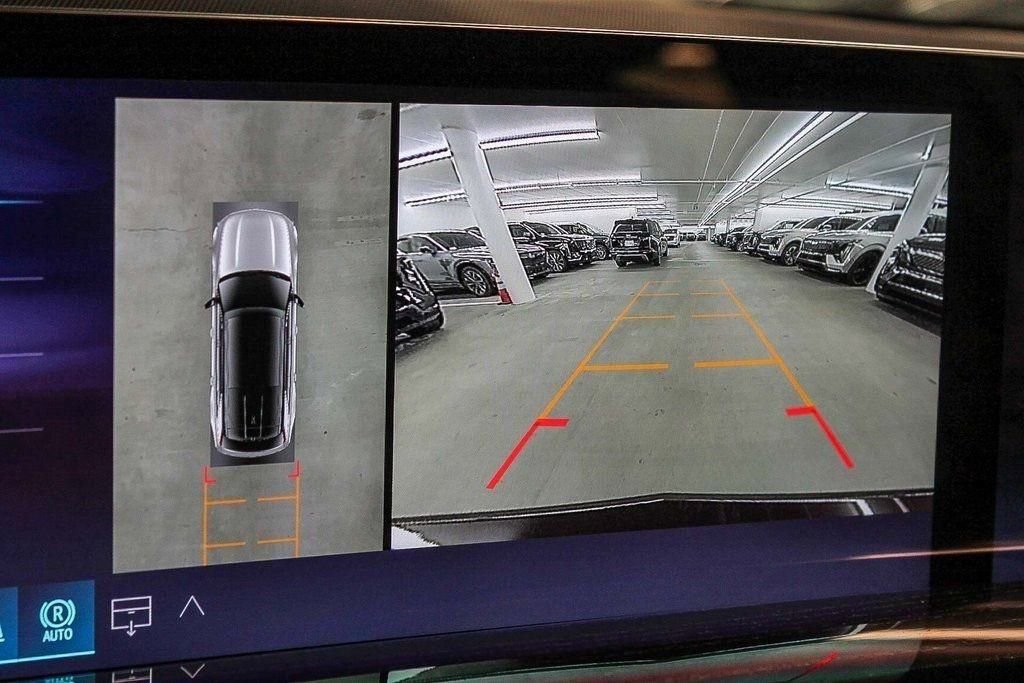 Used 2026 Cadillac Escalade IQ Sport 1 image 9