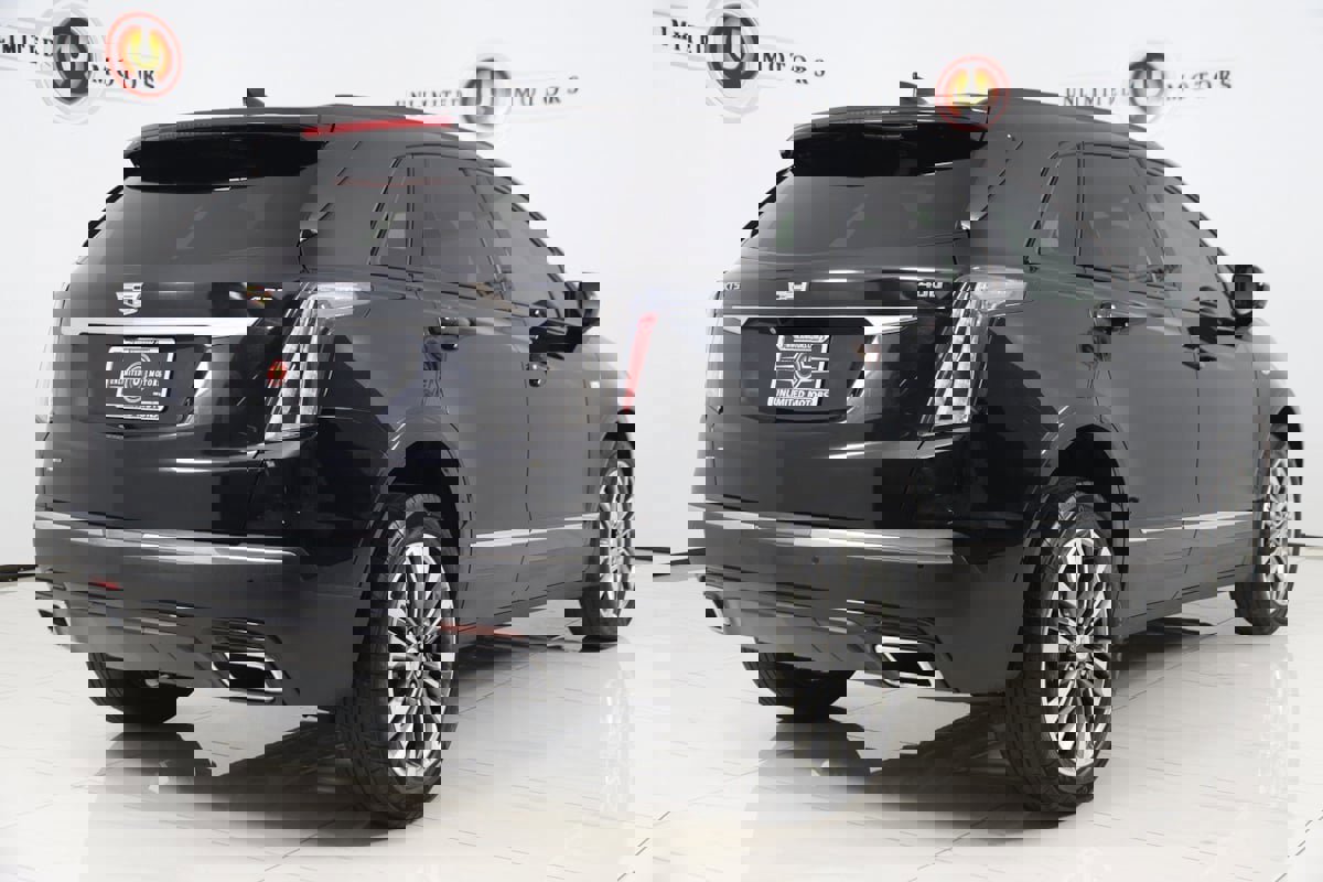 Used 2020 Cadillac XT5 Sportv image 3