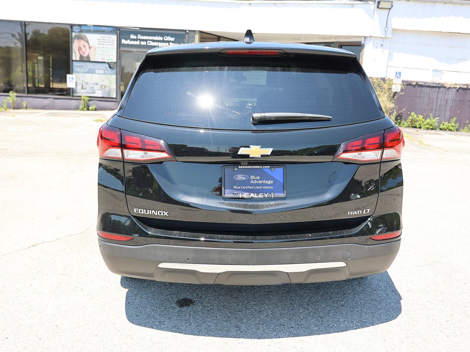Used 2022 Chevrolet Equinox LT AWD/4WD image 6