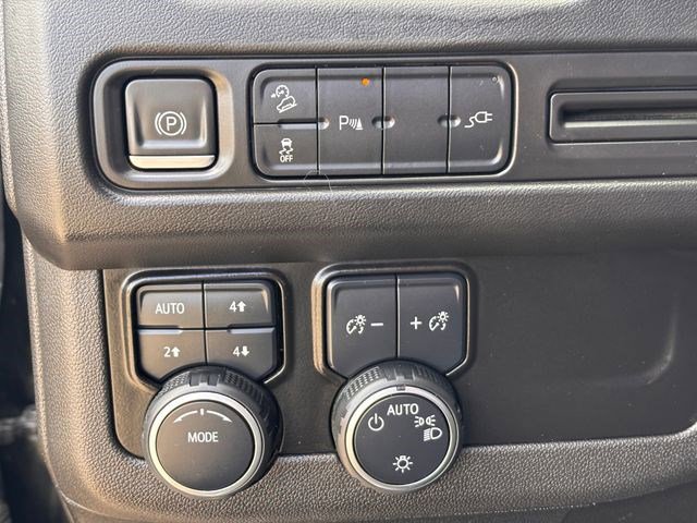 Used 2021 Chevrolet Tahoe Z71 image 19