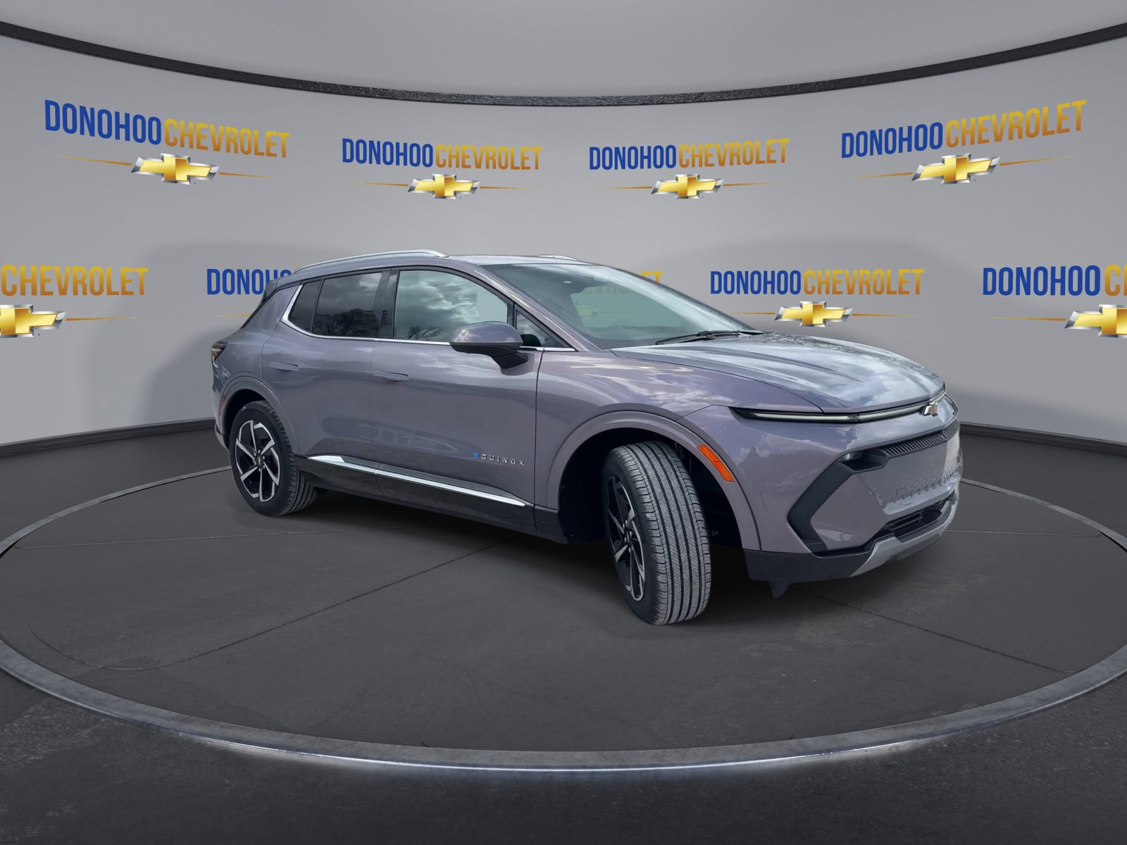 Used 2024 Chevrolet Equinox EV LT image 5