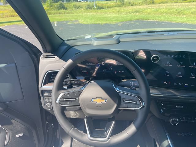 New 2026 Chevrolet Tahoe Premier w/ Sun And Tow Package AWD/4WD image 14