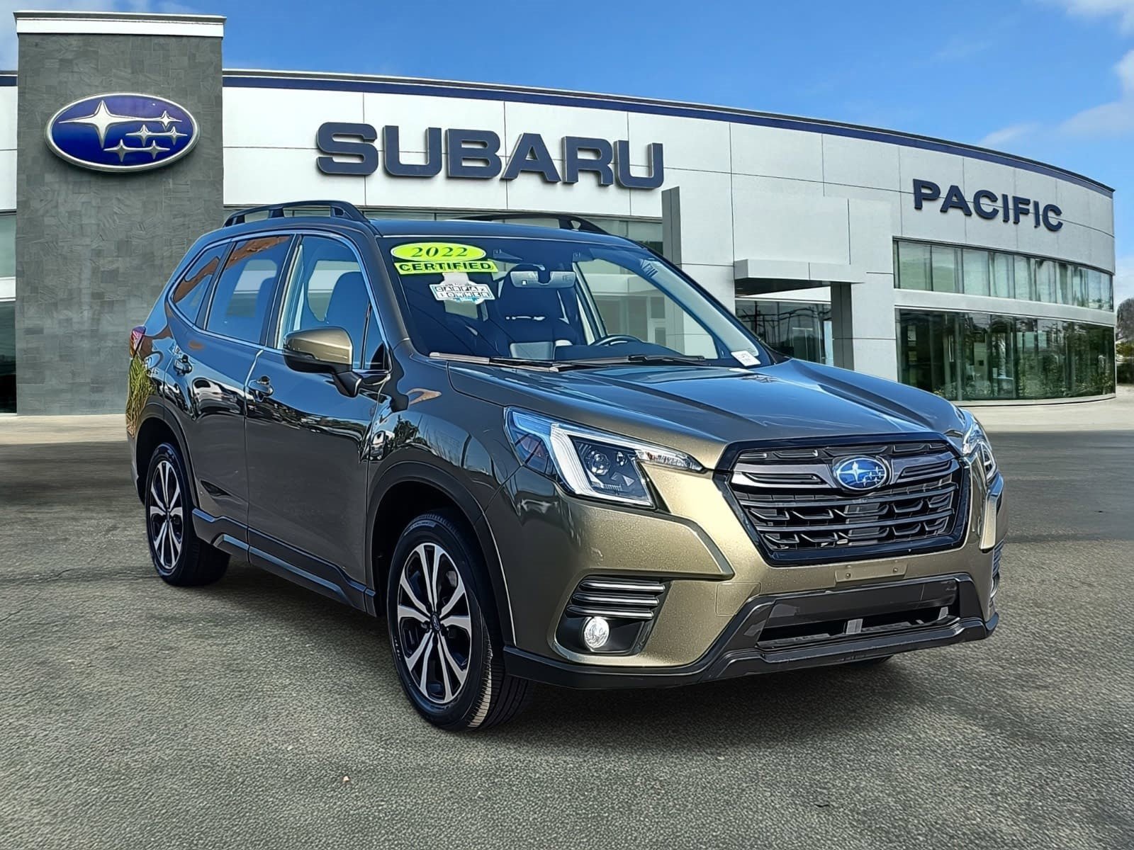 Used 2022 Subaru Forester Limited w/ Popular Package #3