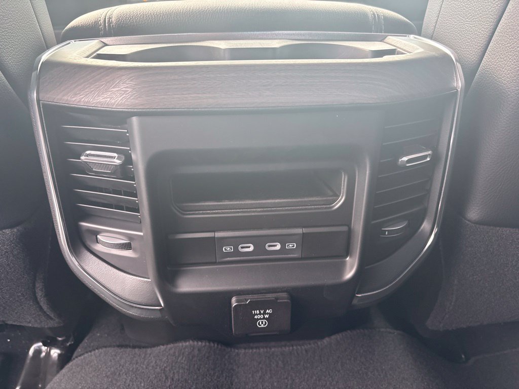 New 2026 RAM 3500 Laramie AWD/4WD image 35