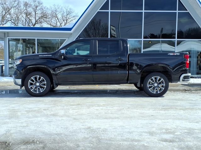 Used 2022 Chevrolet Silverado 1500 LT image 3
