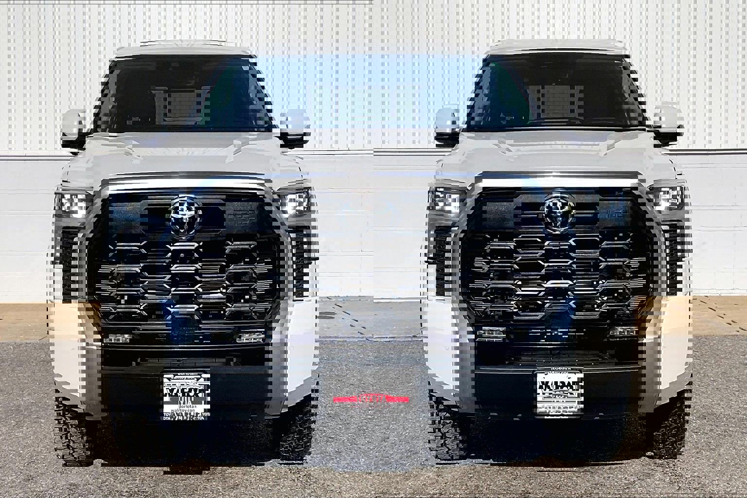 Used 2022 Toyota Tundra Limited image 3