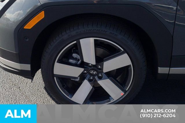 Certified 2025 Hyundai Santa Fe Limited image 12