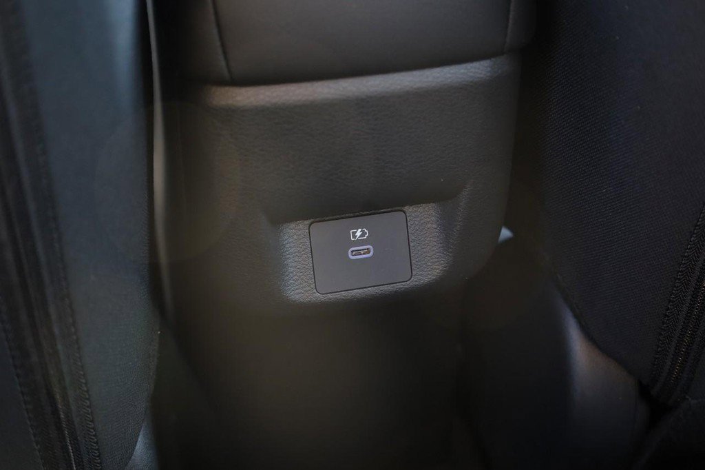 New 2025 Nissan Versa SV w/ Trunk Package image 20