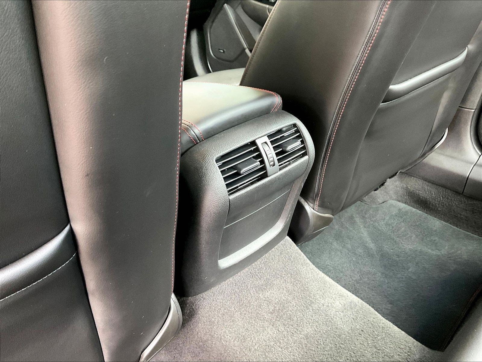 Used 2016 Chevrolet SS RWD image 10