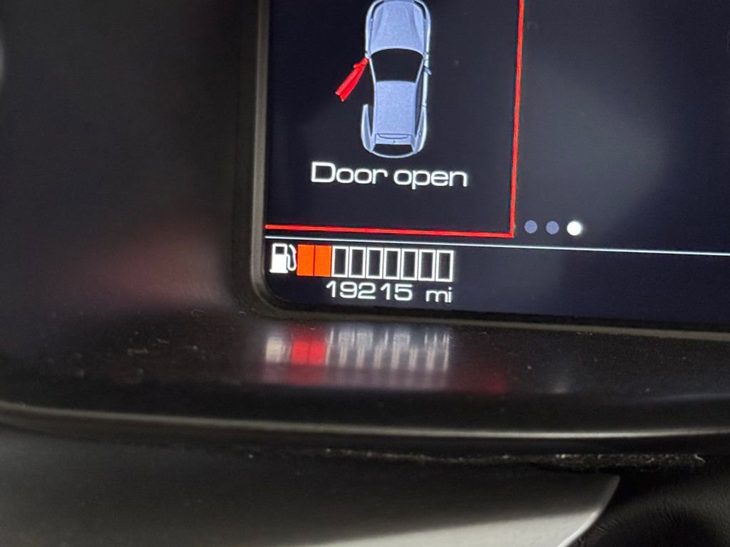 Used 2018 Ferrari GTC4Lusso T image 52