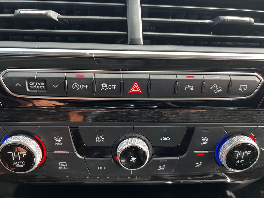 Used 2018 Audi Q7 3.0T Premium Plus w/ Premium Plus Package image 35