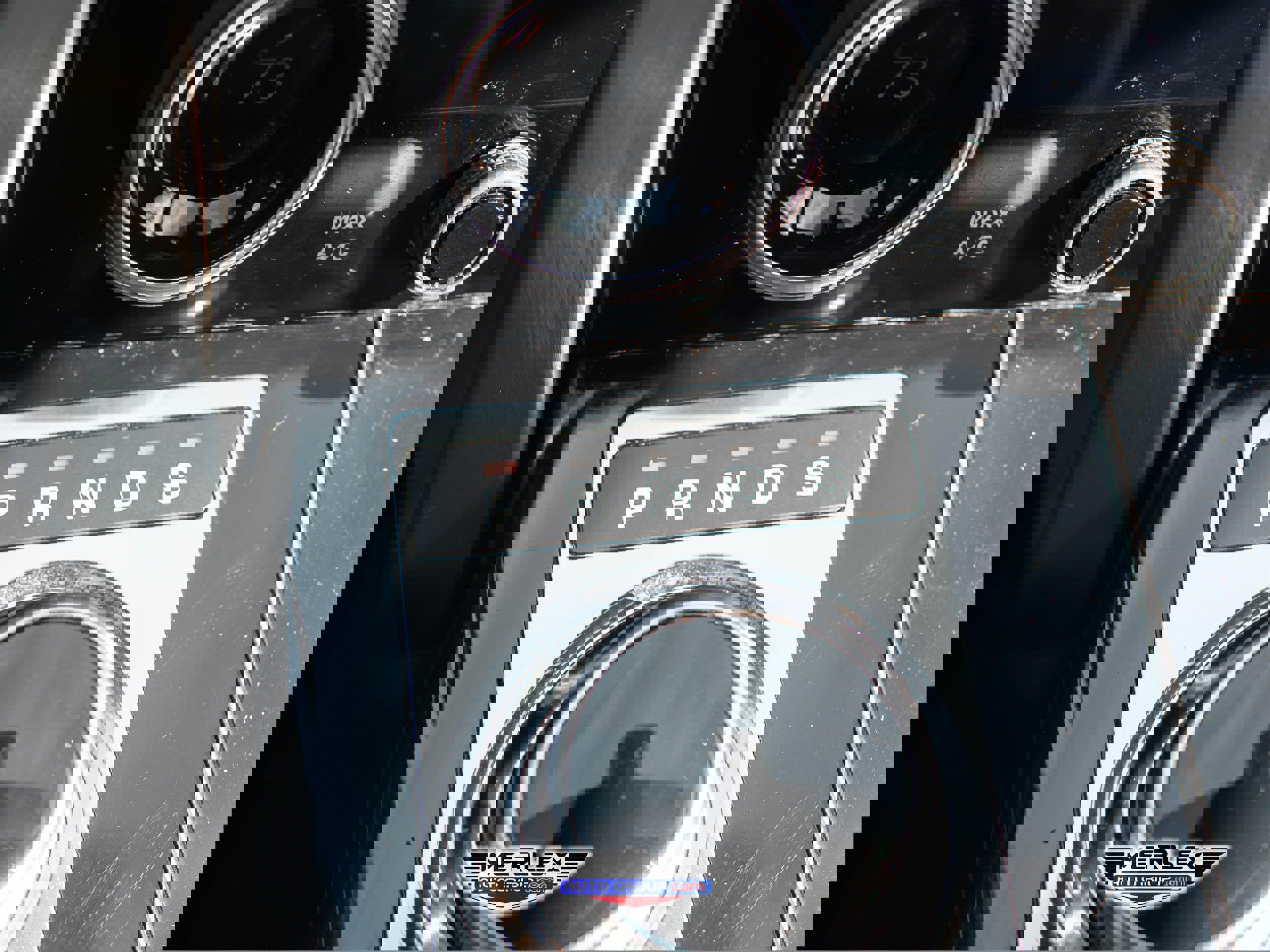 Used 2018 Land Rover Range Rover Long Wheelbase Supercharged image 36