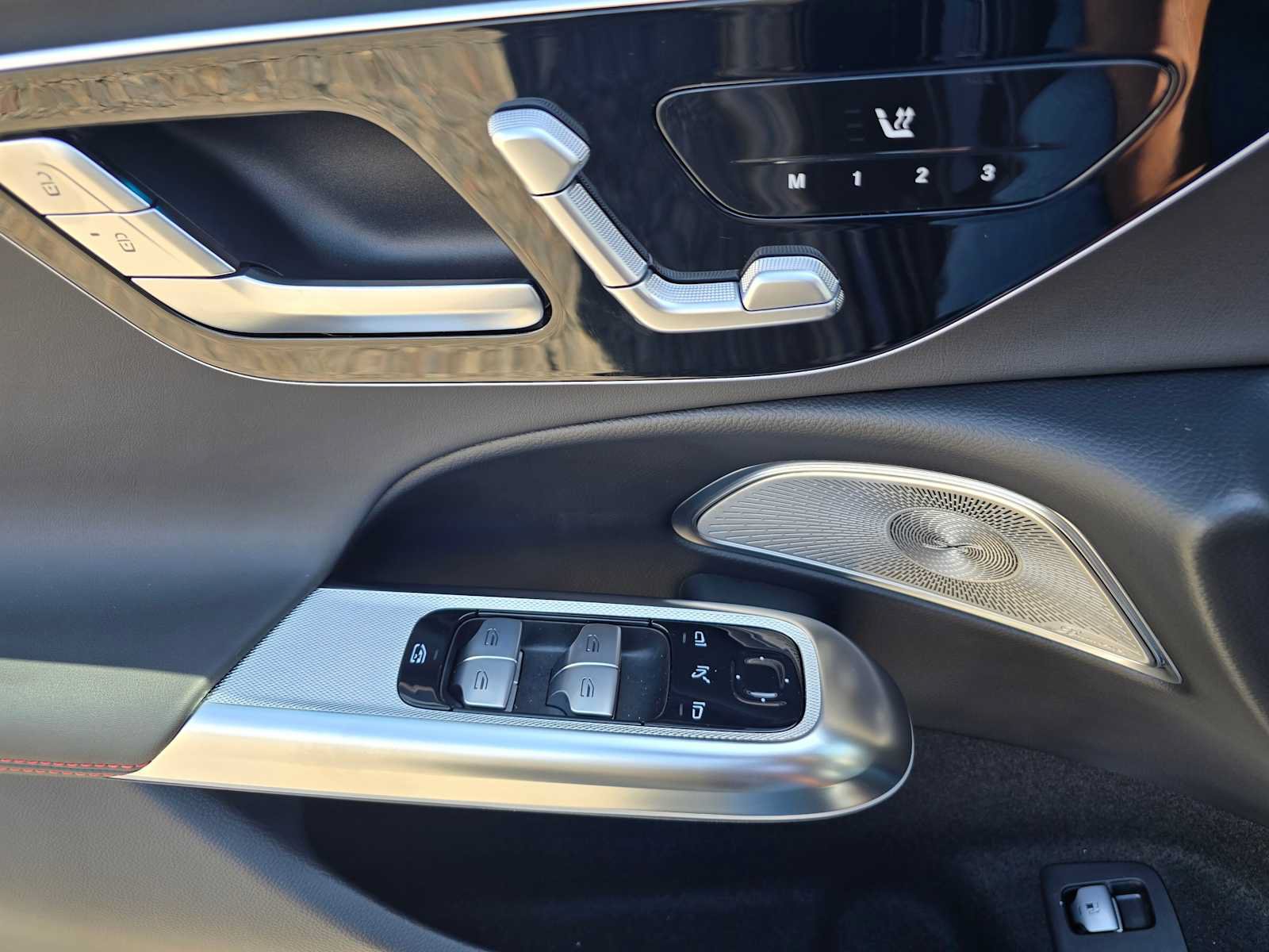 New 2026 Mercedes-Benz E 53 AMG e 4MATIC Sedan image 27