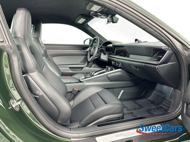 Used 2026 Porsche 911 Carrera RWD image 10