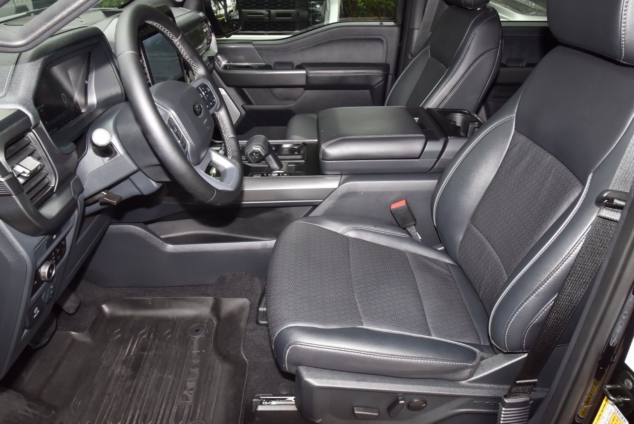 Certified 2025 Ford F150 Lariat w/ Equipment Group 501A Mid image 13