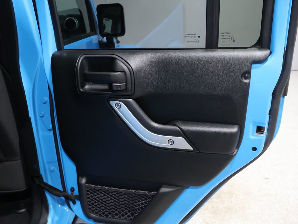 Used 2017 Jeep Wrangler Unlimited Sahara w/ Dual Top Group image 20