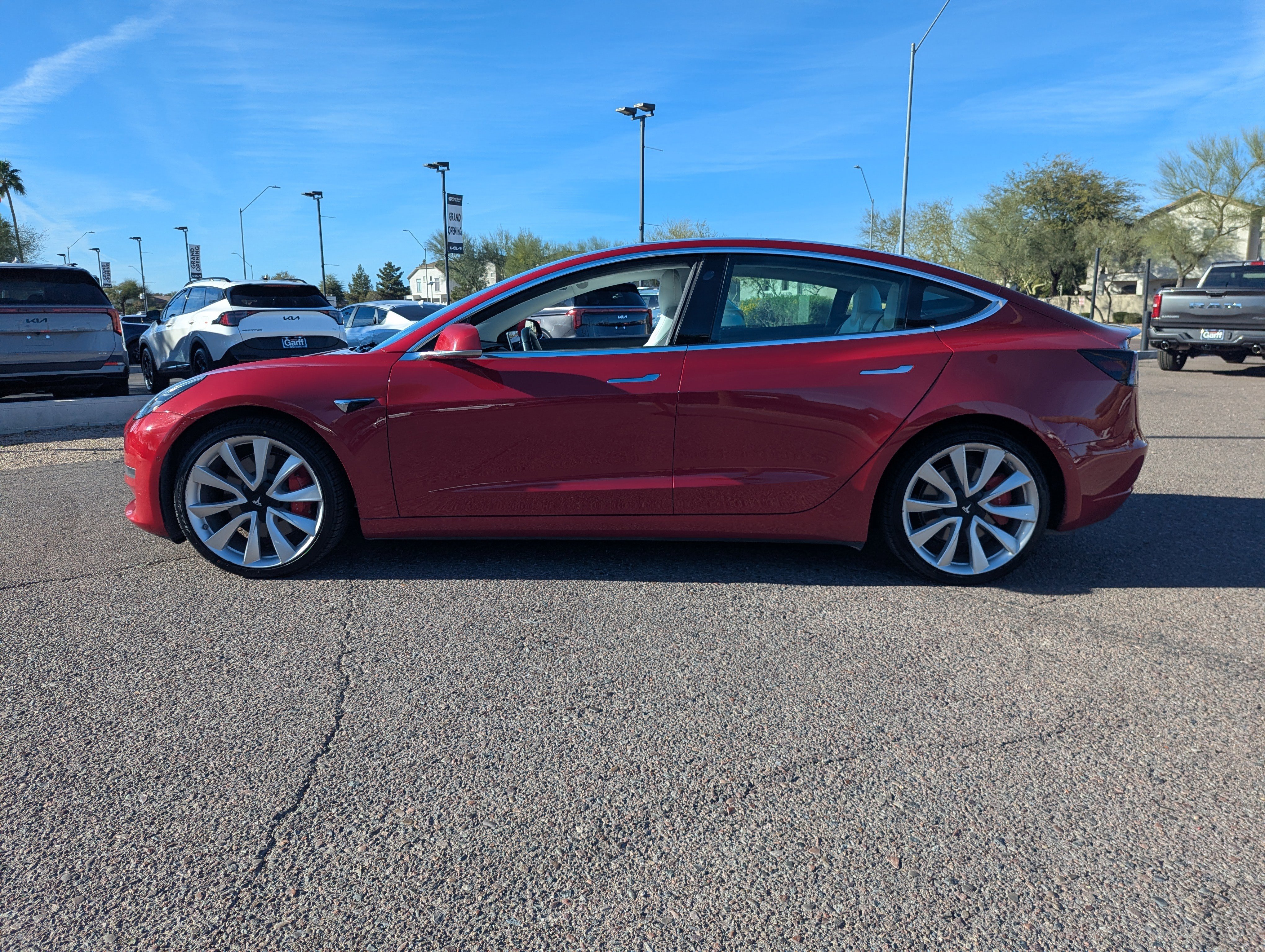 Used 2018 Tesla Model 3 Long Range image 5