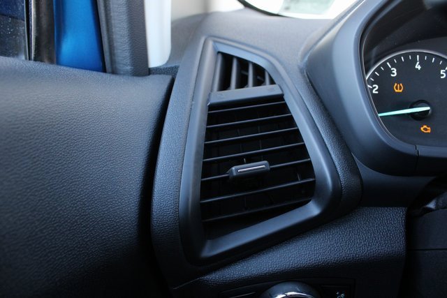 Used 2018 Ford EcoSport SE w/ SE Convenience Package image 9