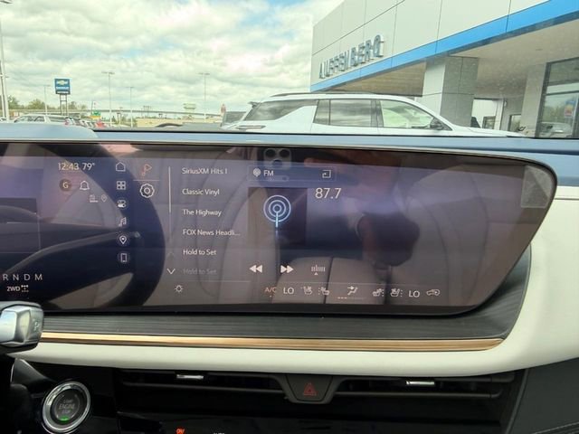 New 2026 Buick Envision Avenir AWD/4WD image 17