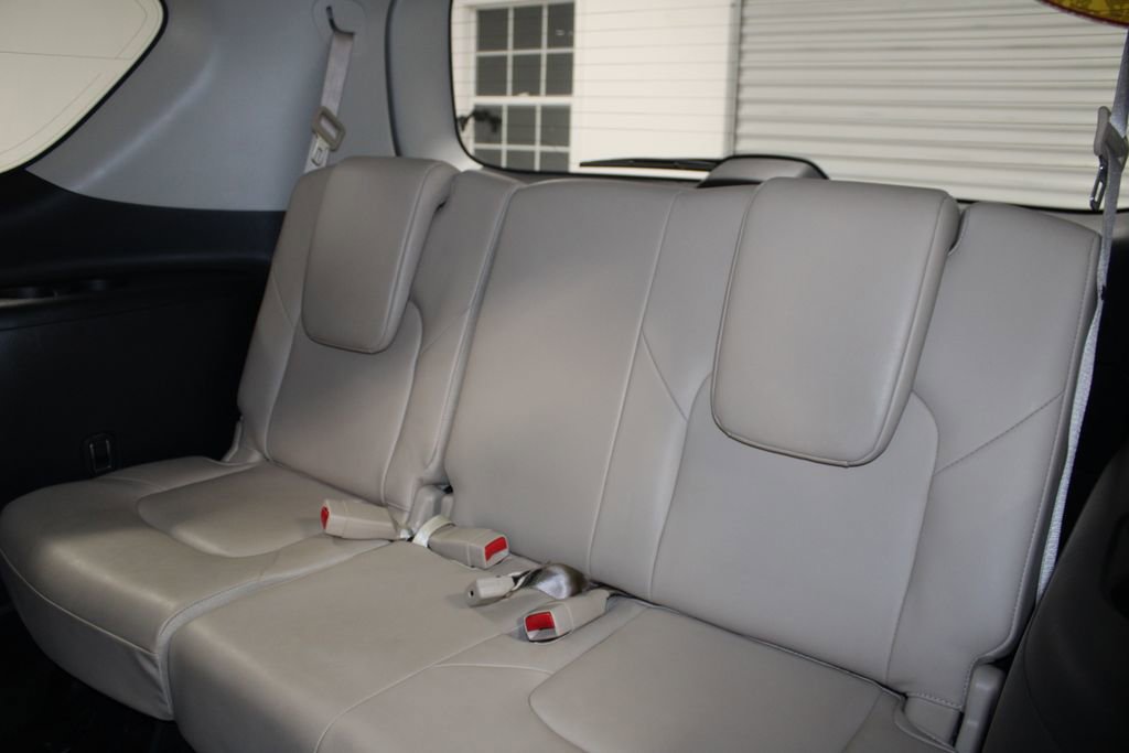 Used 2024 Nissan Armada Platinum w/ Captain's Chairs Package image 26