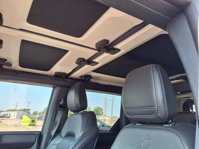Used 2025 Ford Bronco Badlands AWD/4WD image 13