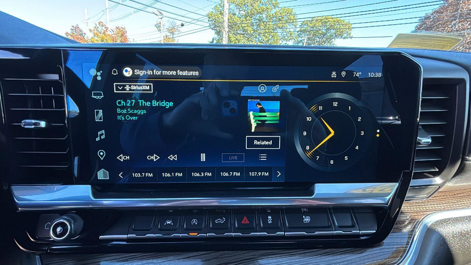 Used 2025 Chevrolet Silverado 1500 LT image 19