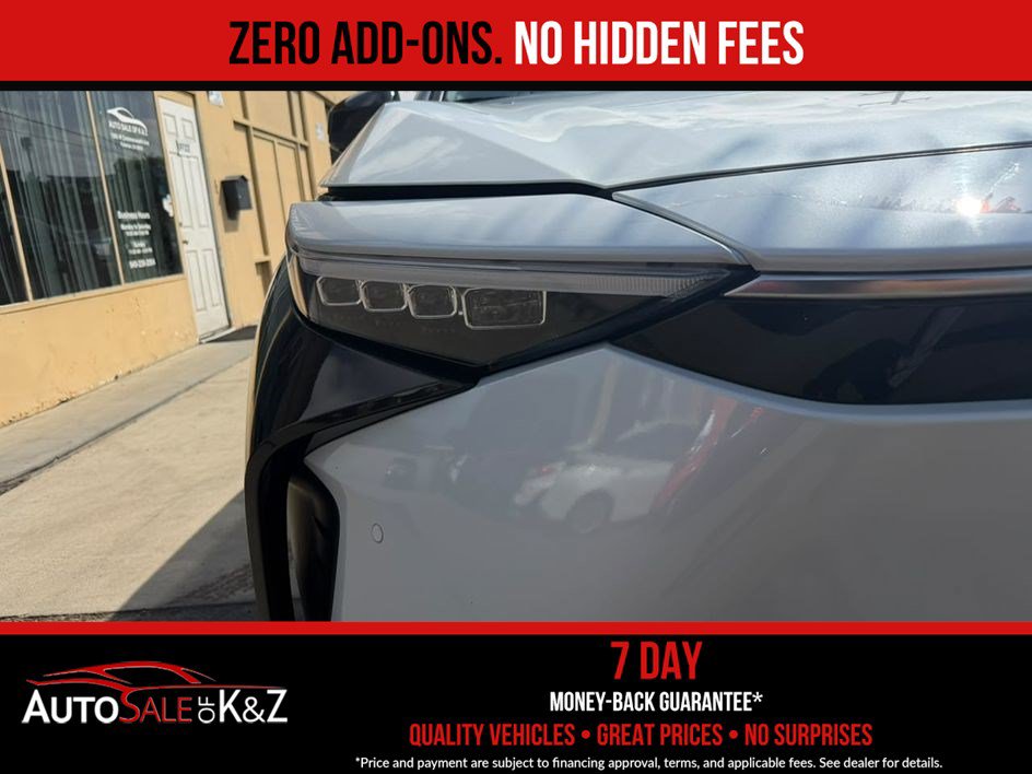 Used 2023 Toyota bZ4X FWD w/ Weather Package image 15