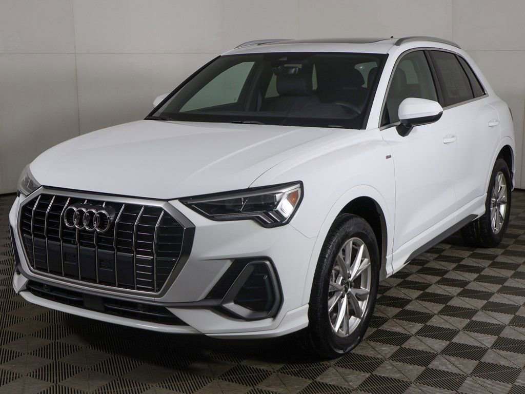 Used 2025 Audi Q3 2.0T Premium image 9