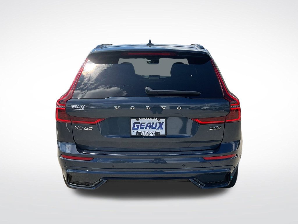 New 2026 Volvo XC60 B5 Plus w/ Protection Package Premier AWD/4WD image 7