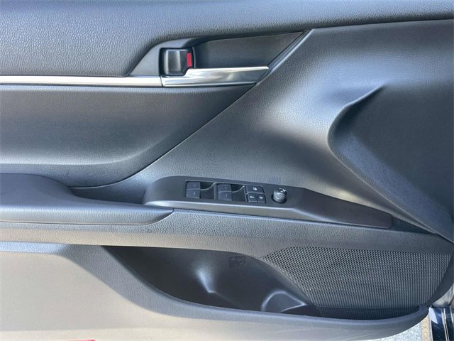 Used 2021 Toyota Camry LE image 22