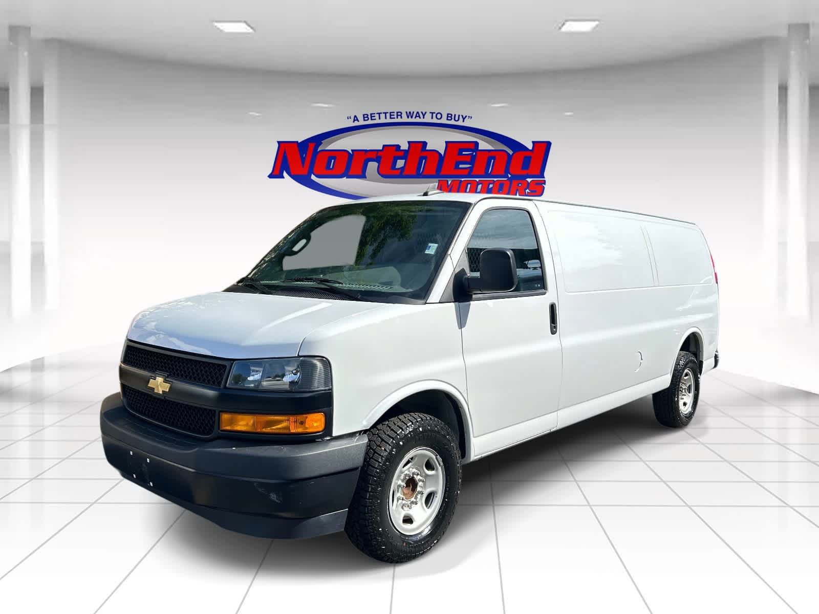 Used 2023 Chevrolet Express 2500 Extended w/ Driver Convenience Package RWD image 7