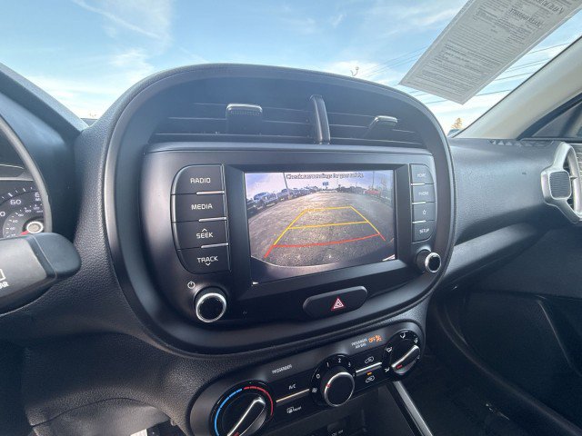 Used 2020 Kia Soul LX image 22