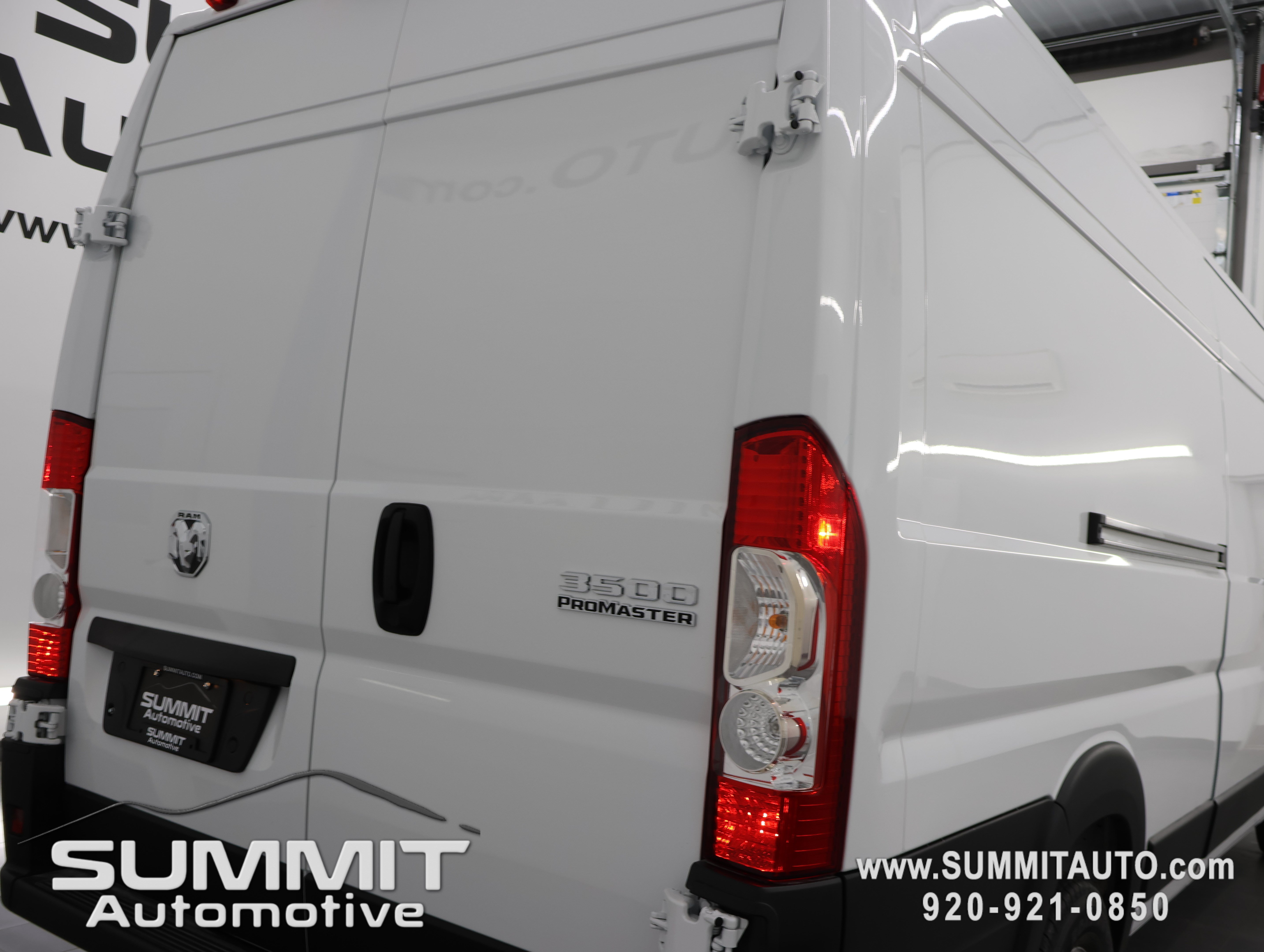 New 2026 RAM ProMaster 3500 w/ Safety Group FWD image 25