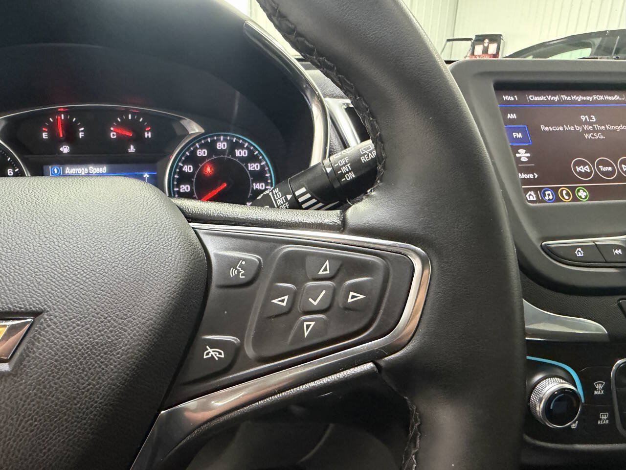Used 2023 Chevrolet Equinox LT FWD image 17
