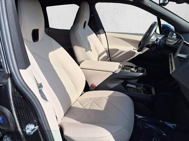 Certified 2024 BMW iX xDrive50 w/ Sport Package AWD/4WD image 23